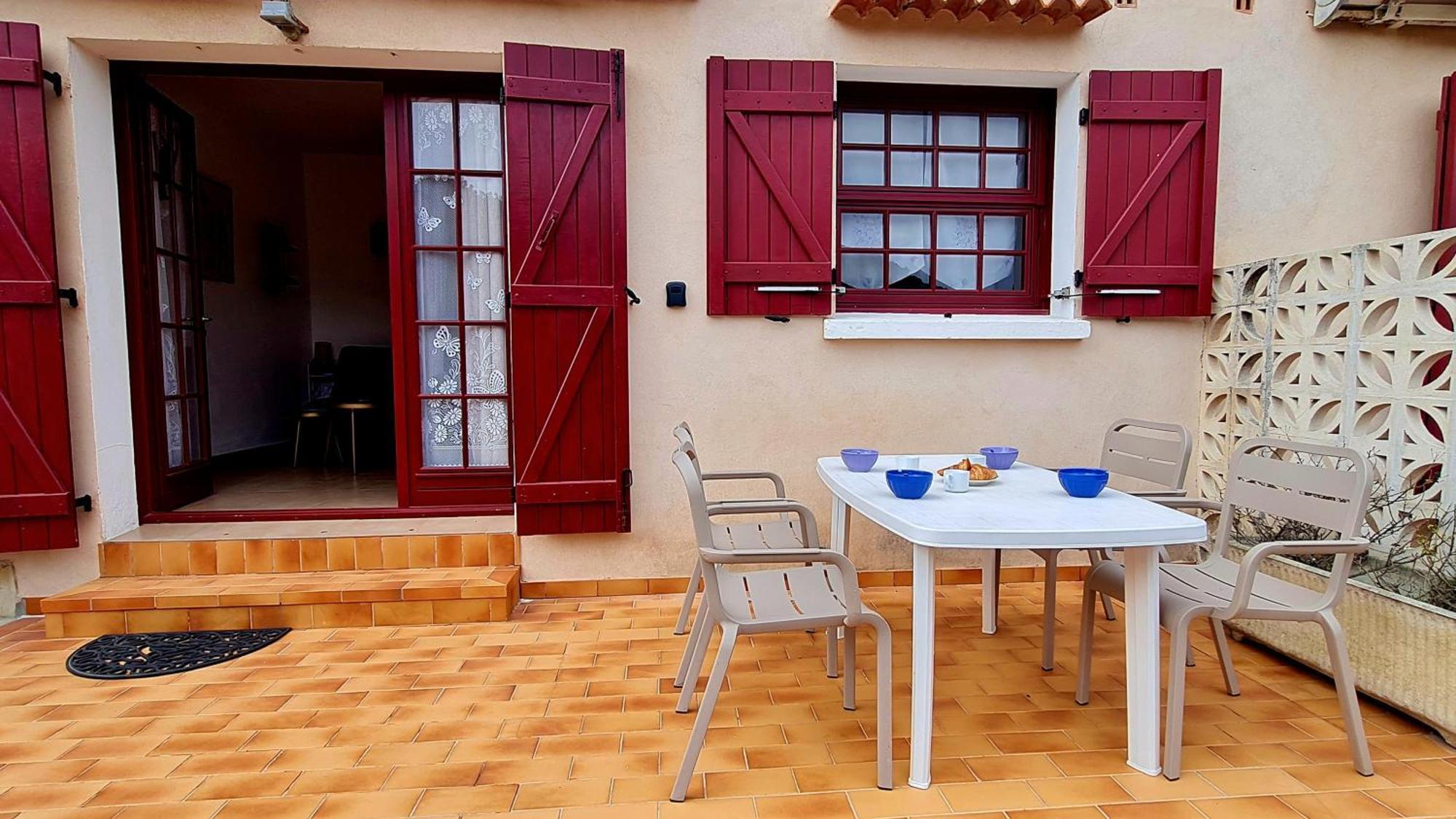Appartement Kalliste, Logements Avec Vue Citadelle De Bonifacio Bonifacio  Exterior foto