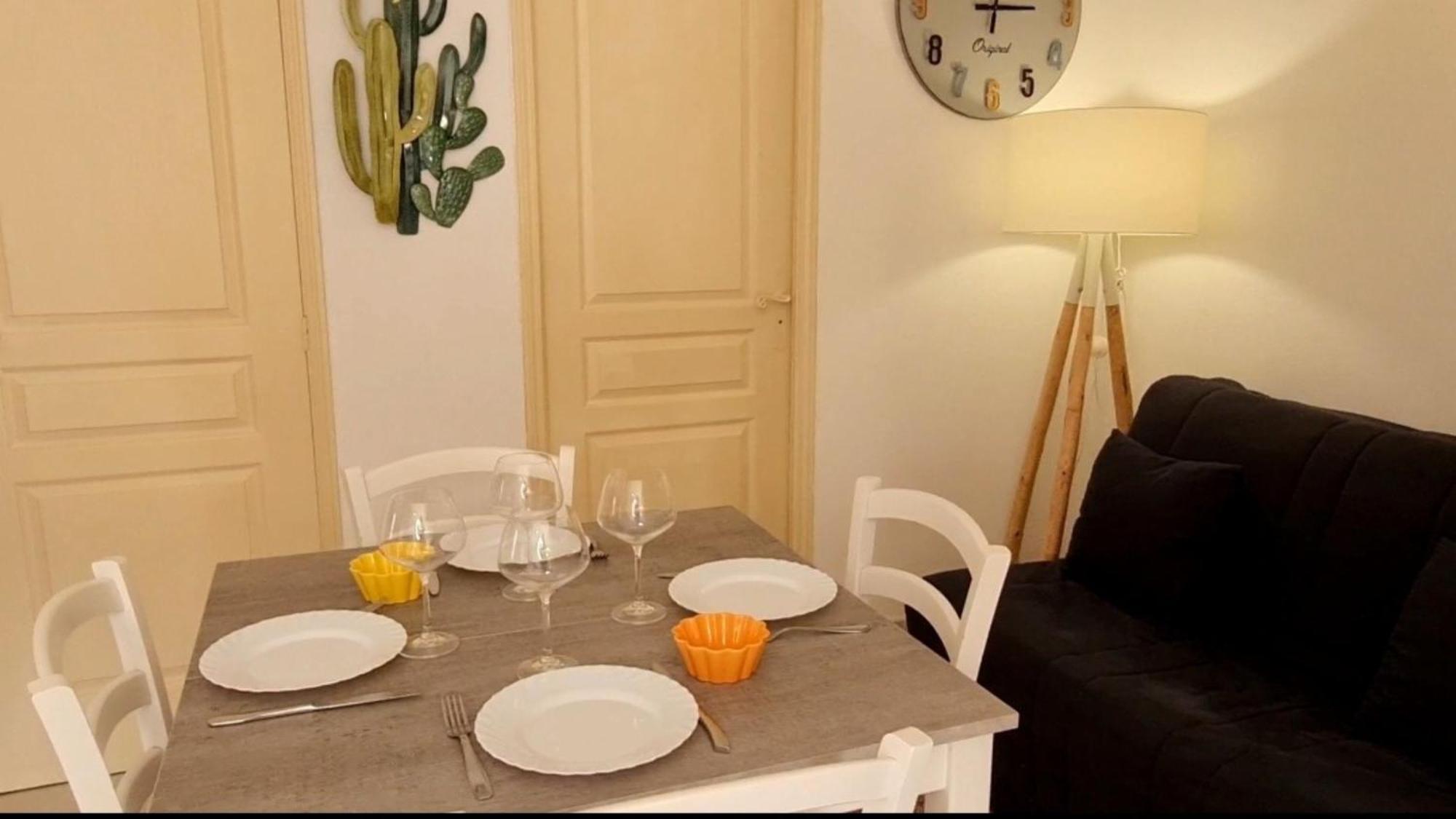 Appartement Kalliste, Logements Avec Vue Citadelle De Bonifacio Bonifacio  Exterior foto